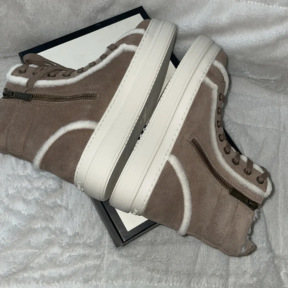 NWT J/SLIDES NADAL Faux Fur Platform Bootie - Picture 11 of 14
